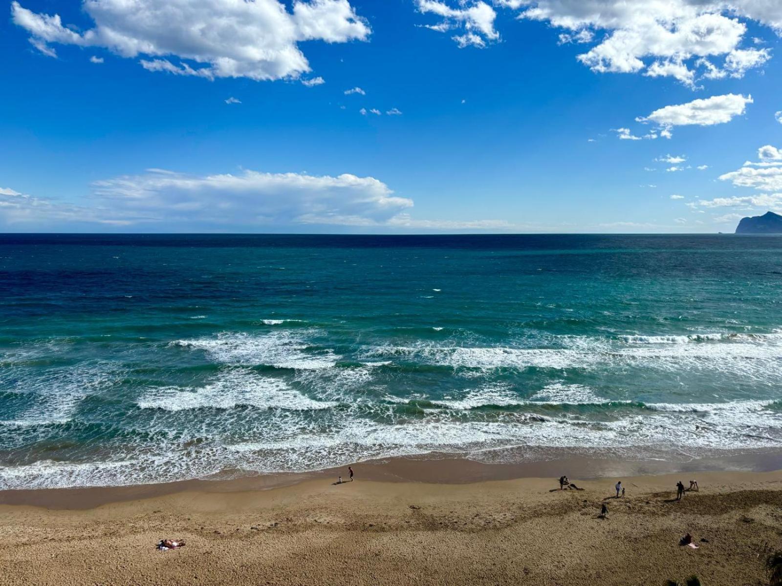 Apartamento Heavenly Nest With Sea View Calpe Exterior foto